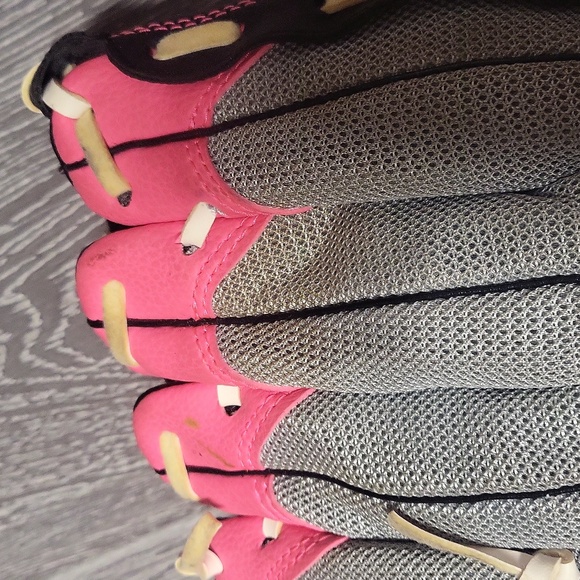 Rawlings Small baseball glove - Picture 3 of 5